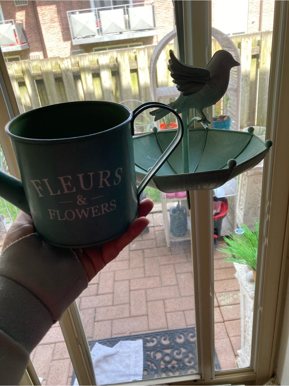 Fleurs & Flowers Decorative Teal Metal Watering Can and Bird Feeder Set